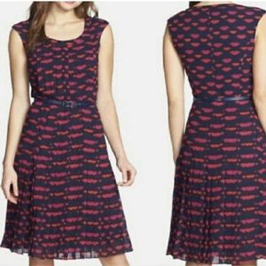 Halogen Navy Lips Print Pleated Dress